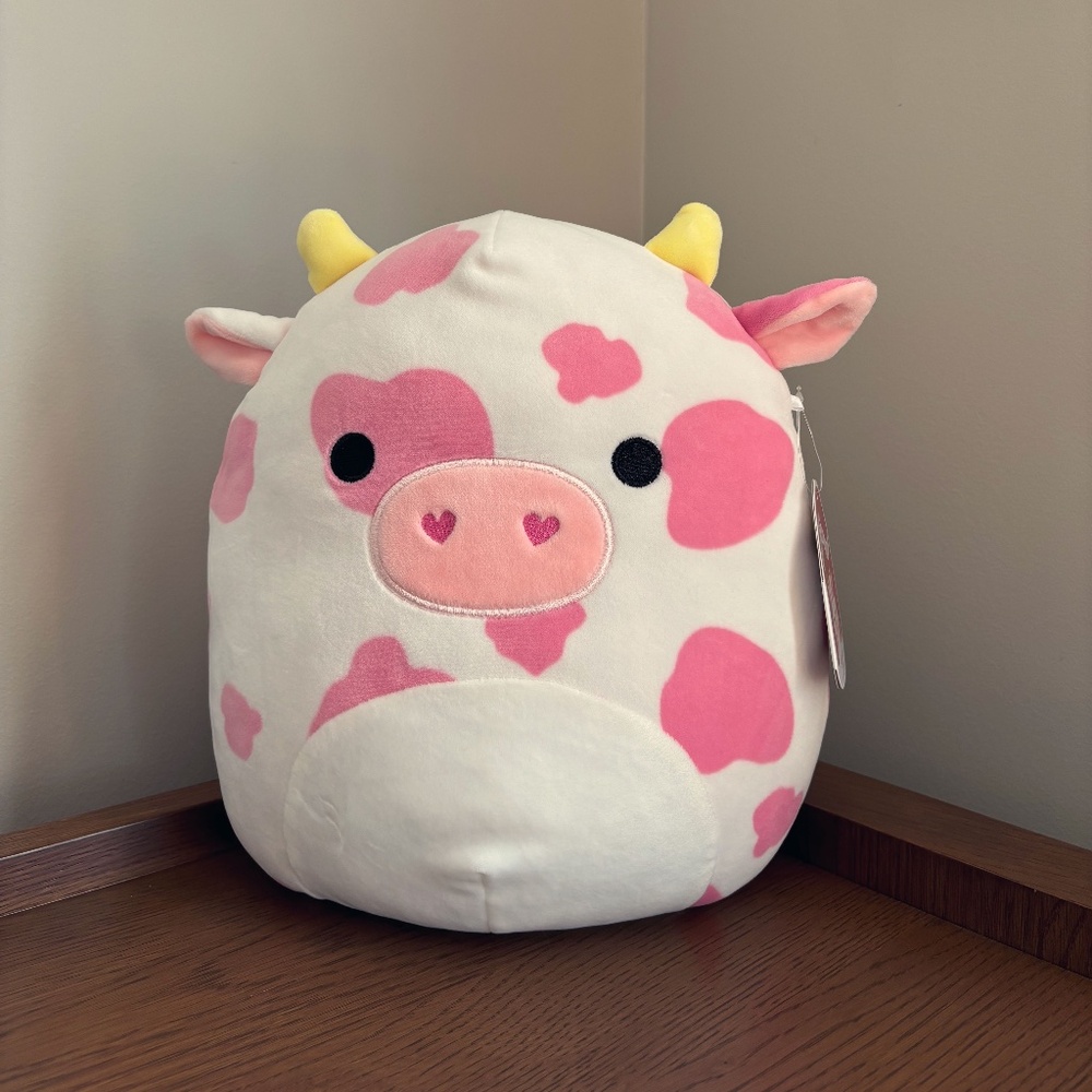 NWT Squishmallows 11" OG Evangelica the Cow US Exclusive